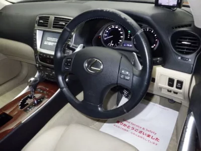 Lexus IS  с аукциона в Японии