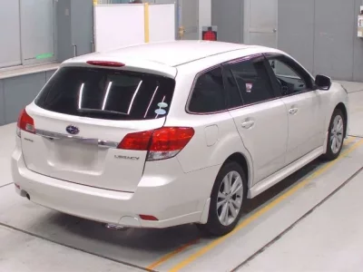 Subaru LEGACY  с аукциона в Японии