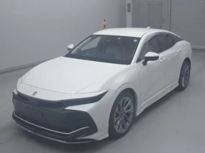 Toyota CROWN CROSSOVER