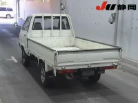 Toyota TOWN ACE TRUCK лот № 5001 оценка 3.5  с аукциона в Японии 1