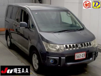 Mitsubishi DELICA D5  с аукциона в Японии