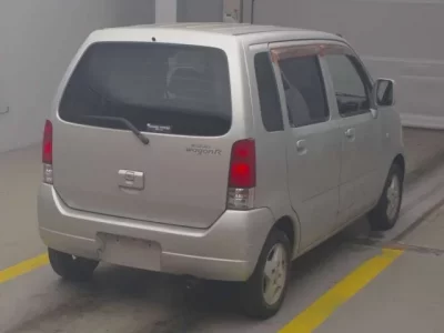 Suzuki WAGON R  с аукциона в Японии