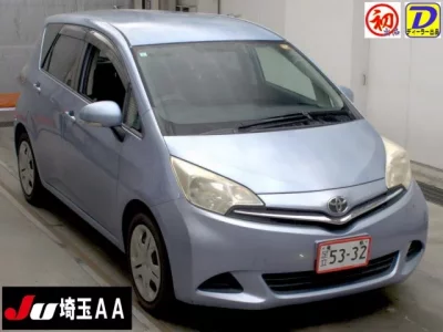 Toyota RACTIS  с аукциона в Японии