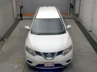 Nissan X-TRAIL лот № 3136 оценка 3  с аукциона в Японии 5