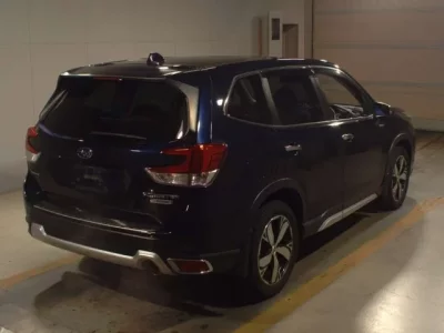 Subaru FORESTER  с аукциона в Японии