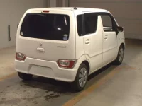 Suzuki WAGON R лот № 3022 оценка *  с аукциона в Японии 1