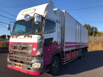 Hino PROFIA  с аукциона в Японии