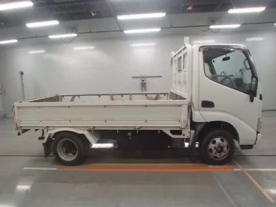 Toyota TOYOACE  с аукциона в Японии