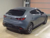 Mazda MAZDA3 лот № 32054 оценка 4.5  с аукциона в Японии 1
