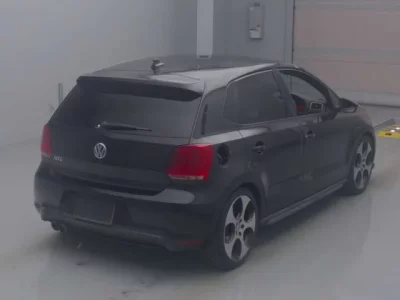 Volkswagen POLO  с аукциона в Японии
