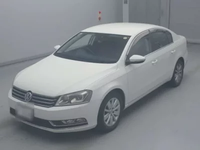 Volkswagen PASSAT  с аукциона в Японии