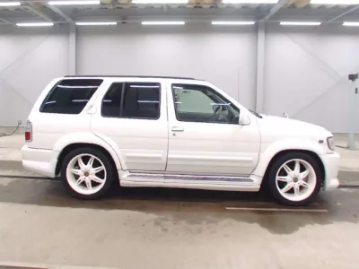 Nissan TERRANO REGULUS