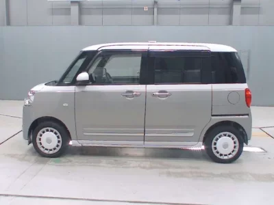 Daihatsu MOVE CANBUS  с аукциона в Японии