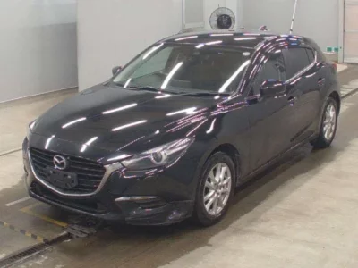 Mazda AXELA  с аукциона в Японии