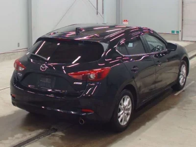 Mazda AXELA  с аукциона в Японии