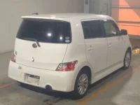 Toyota BB лот № 4023 оценка 3.5  с аукциона в Японии 1