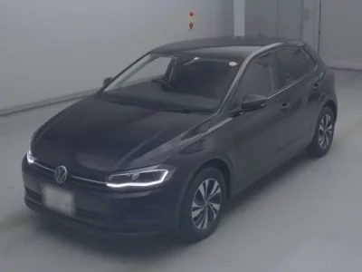 Volkswagen POLO  с аукциона в Японии