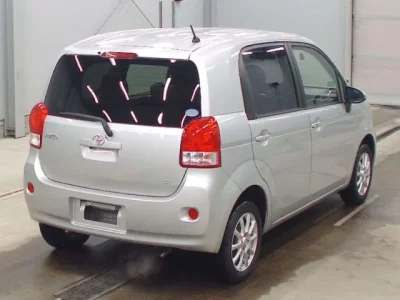 Toyota PORTE