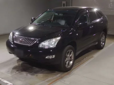 Toyota HARRIER  с аукциона в Японии