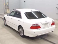 Toyota CROWN лот № 3199 оценка 3  с аукциона в Японии 5