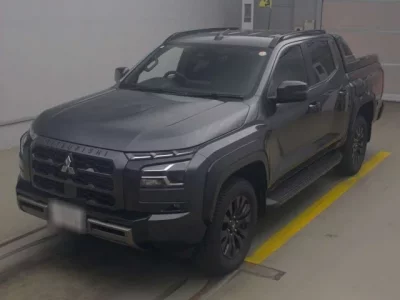 Mitsubishi TRITON