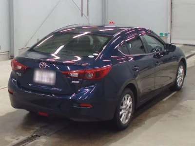 Mazda AXELA  с аукциона в Японии