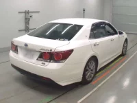 Toyota CROWN лот № 30404 оценка 4  с аукциона в Японии 1