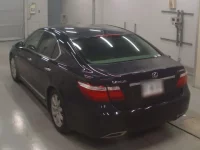Lexus LS лот № 30403 оценка 4.5  с аукциона в Японии 5