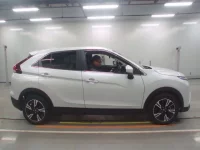 Mitsubishi ECLIPSE CROSS лот № 30406 оценка 5  с аукциона в Японии 2