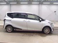 Toyota SIENTA лот № 3226 оценка 3.5  с аукциона в Японии 2