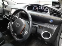 Toyota SIENTA лот № 3226 оценка 3.5  с аукциона в Японии 6