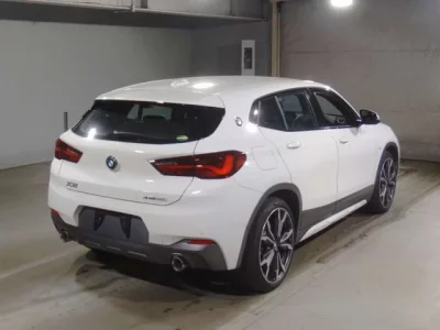 BMW X2  с аукциона в Японии