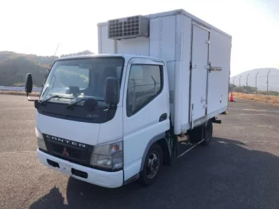 Mitsubishi CANTER  с аукциона в Японии