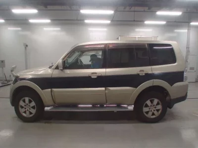 Mitsubishi PAJERO  с аукциона в Японии