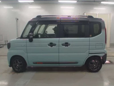 Suzuki SPACIA GEAR  с аукциона в Японии