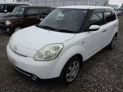 Mazda VERISA  с аукциона в Японии