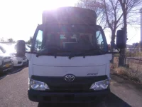 Toyota DYNA лот № 8144 оценка 4  с аукциона в Японии 5