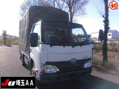 Toyota DYNA  с аукциона в Японии