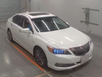 Honda LEGEND лот № 30419 оценка 4  с аукциона в Японии 4