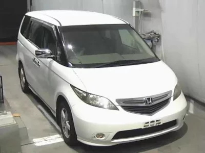 Honda ELYSION  с аукциона в Японии