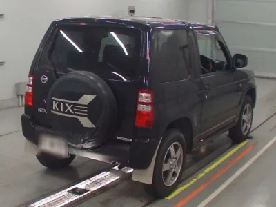 Nissan KIX