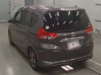 Honda FREED лот № 30432 оценка 4  с аукциона в Японии 5