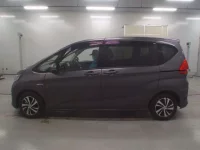 Honda FREED лот № 30432 оценка 4  с аукциона в Японии 3