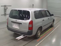 Toyota PROBOX лот № 40135 оценка R  с аукциона в Японии 1
