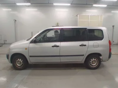 Toyota PROBOX  с аукциона в Японии