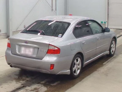 Subaru LEGACY B4  с аукциона в Японии