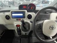 Toyota PORTE лот № 30436 оценка 3.5  с аукциона в Японии 8