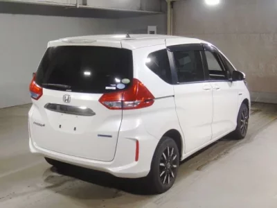 Honda FREED  с аукциона в Японии