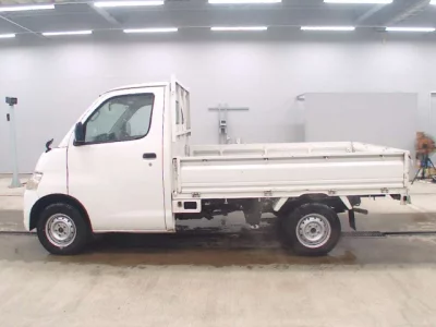 Toyota LITE ACE TRUCK