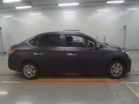 Nissan SYLPHY лот № 30454 оценка 3.5  с аукциона в Японии 2